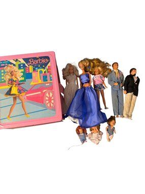 Vintage Barbie Lot 1989 Trunk Lucky Ken Skipper Mattel 8 Dolls Clothes Estate